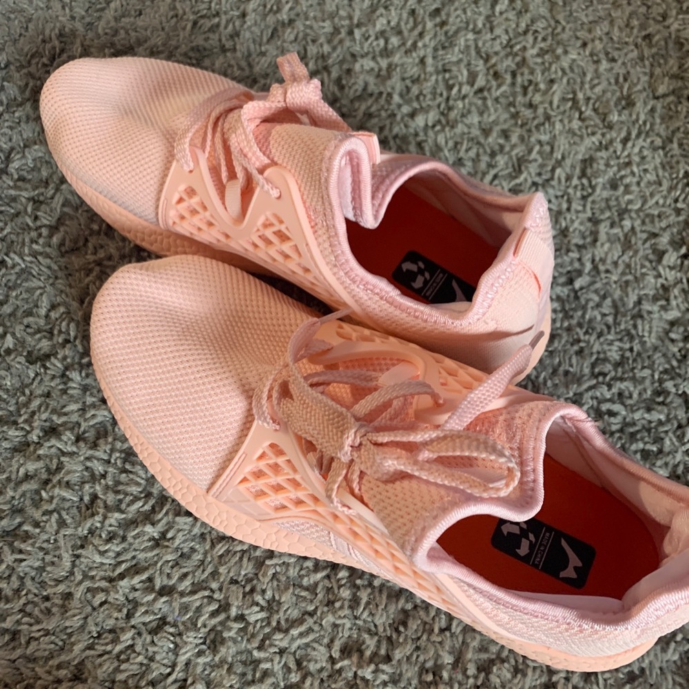 Pink sneaker women
